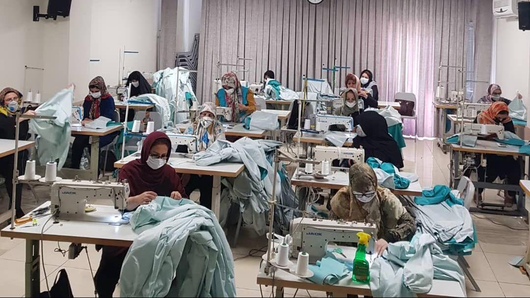 چرخ این کارگاه به مدد داوطلبان می‌چرخد 
